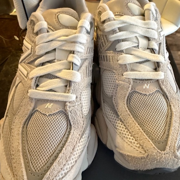 New Balance Women's 9060 Gray Sneakers - Picture 10 of 11